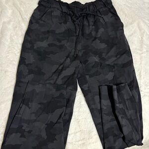 Women’s Lululemon Camouflage Jogger Pants